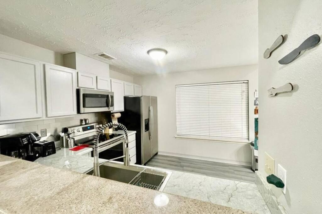 3 Bedroom Entire Home - Centrally Located In Katy, Texas Exterior photo